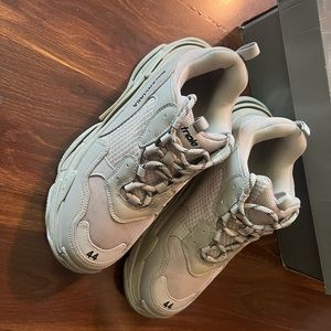 Balenciaga Triple S size 44